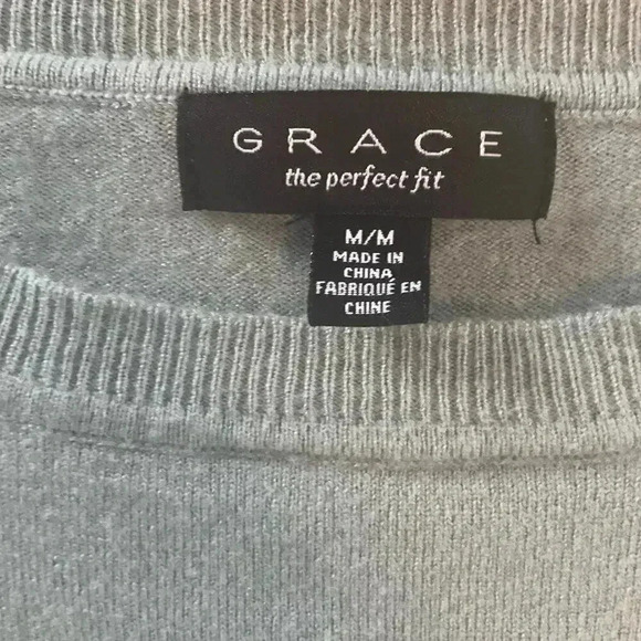 Grace The Perfect Fit Button Side Pullover Women's Sweater Size Medium - Picture 2 of 9